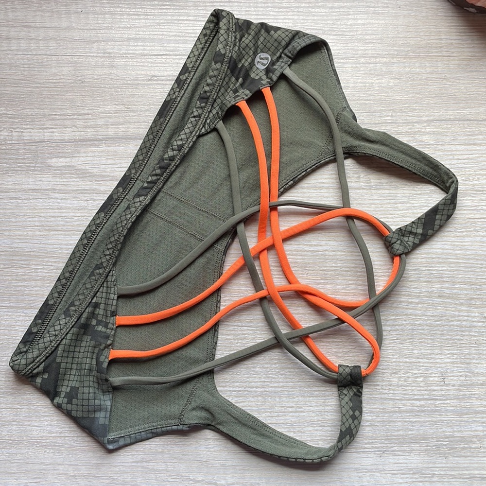 Lululemon Bra - Picture 8 of 12